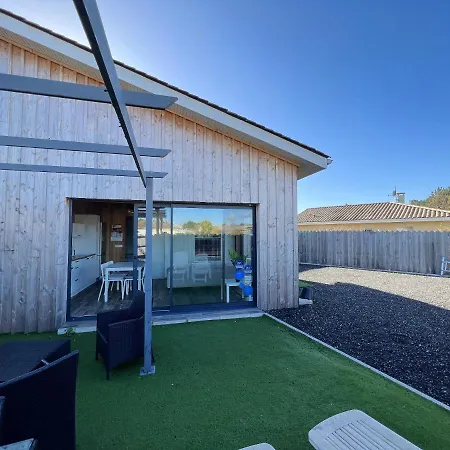 Semesterbostad Maison Charmante A Avec Jardin Cloture *
